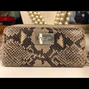 Michael Kors wallet